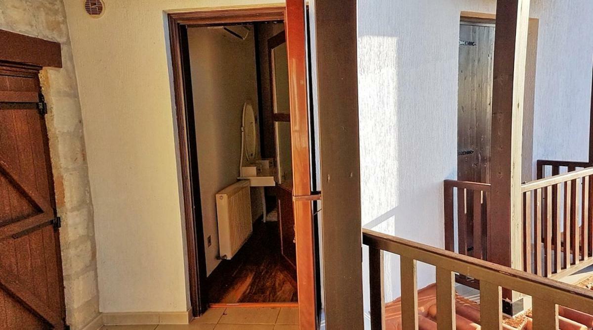 Magnificent Villa In Akamas Peninsula パ フォス エクステリア 写真