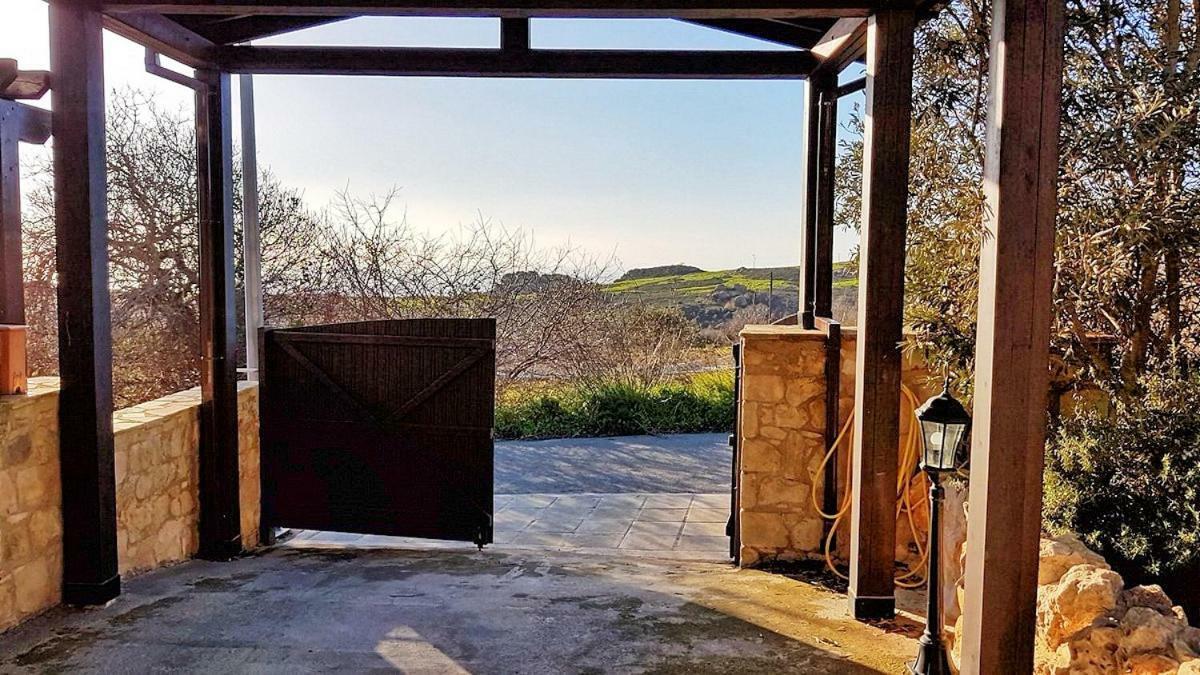 Magnificent Villa In Akamas Peninsula パ フォス エクステリア 写真