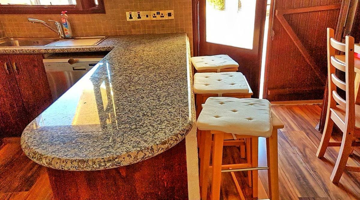Magnificent Villa In Akamas Peninsula パ フォス エクステリア 写真